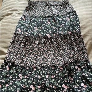 Floral flowy skirt